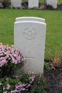 Berlin 1939-1945 War Cemetery - McPhie, Keith Cumming